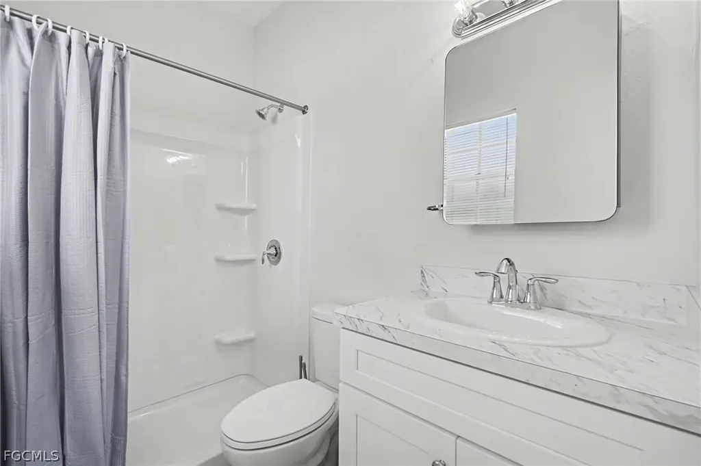 6081 Lake Front Drive Fort Myers FL 33908