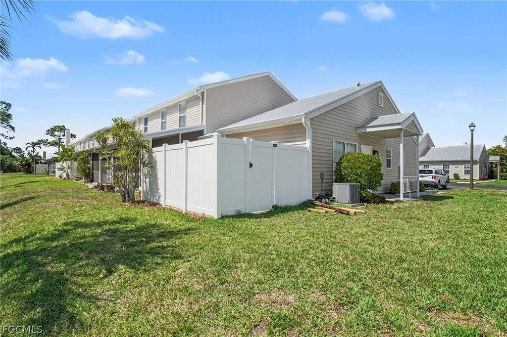 6081 Lake Front Drive Fort Myers FL 33908
