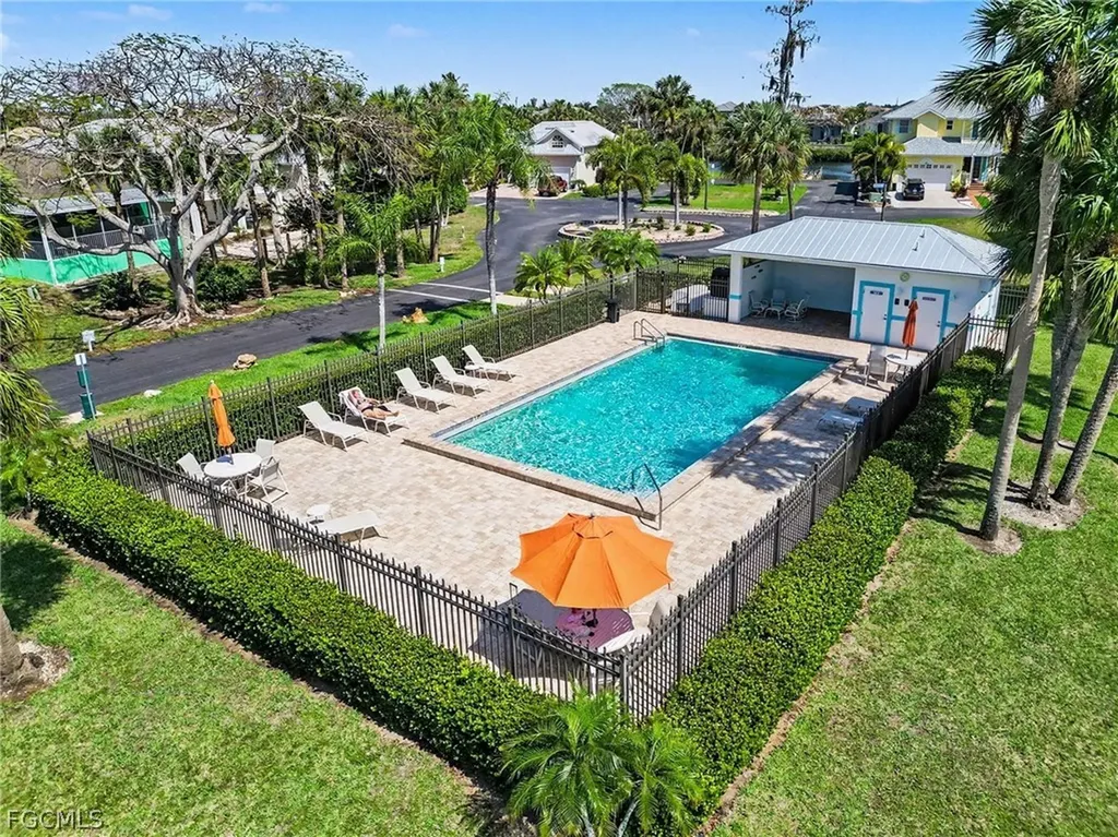 6081 Lake Front Drive Fort Myers FL 33908