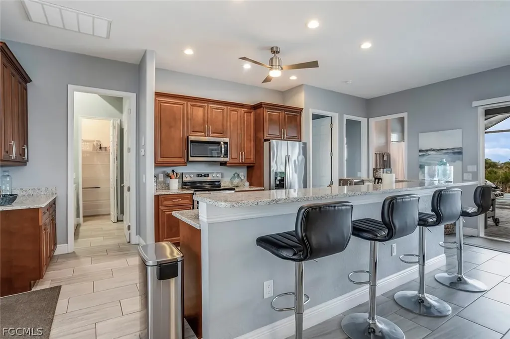 2714 NE 20th Court Cape Coral FL 33909