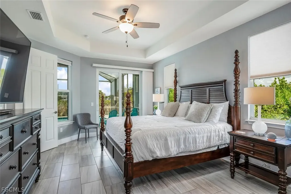 2714 NE 20th Court Cape Coral FL 33909