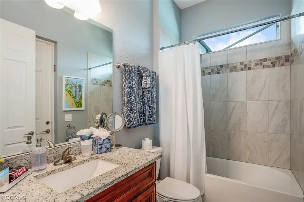 2714 NE 20th Court Cape Coral FL 33909