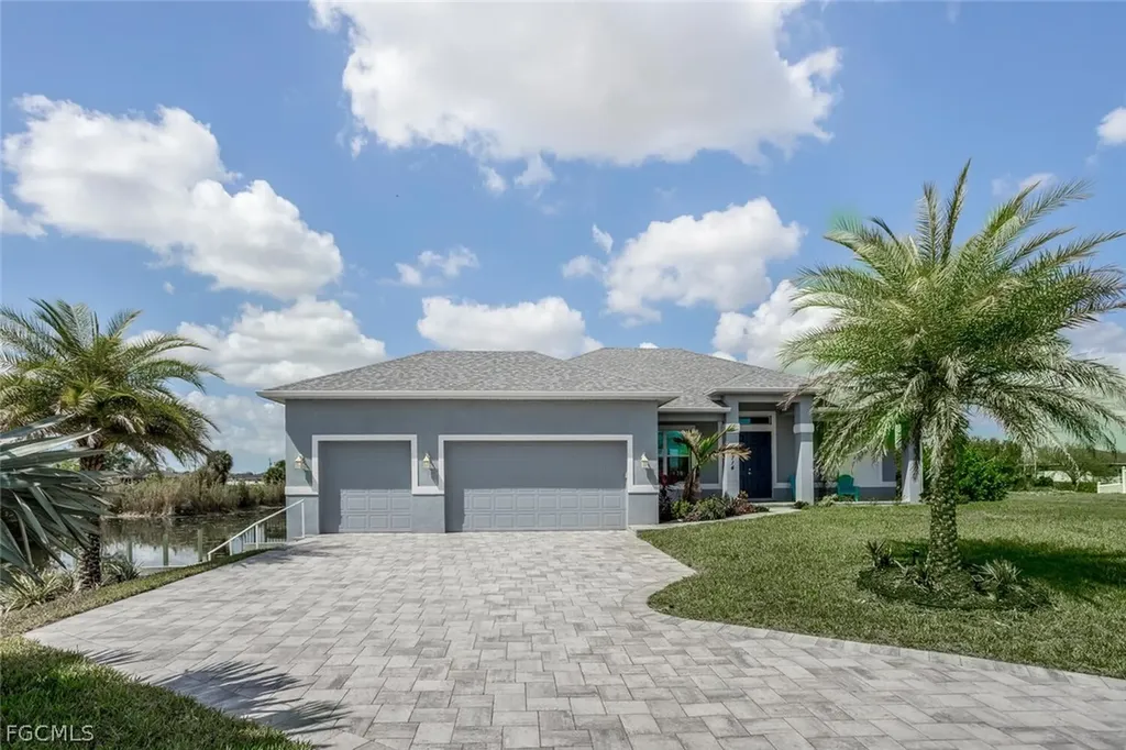 2714 NE 20th Court Cape Coral FL 33909
