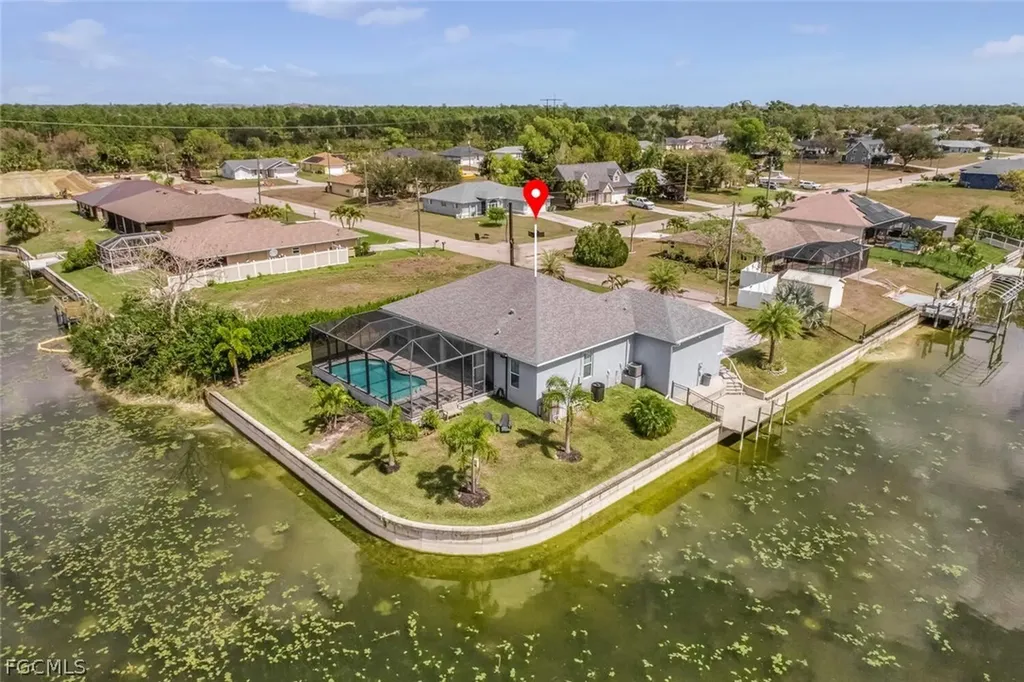 2714 NE 20th Court Cape Coral FL 33909