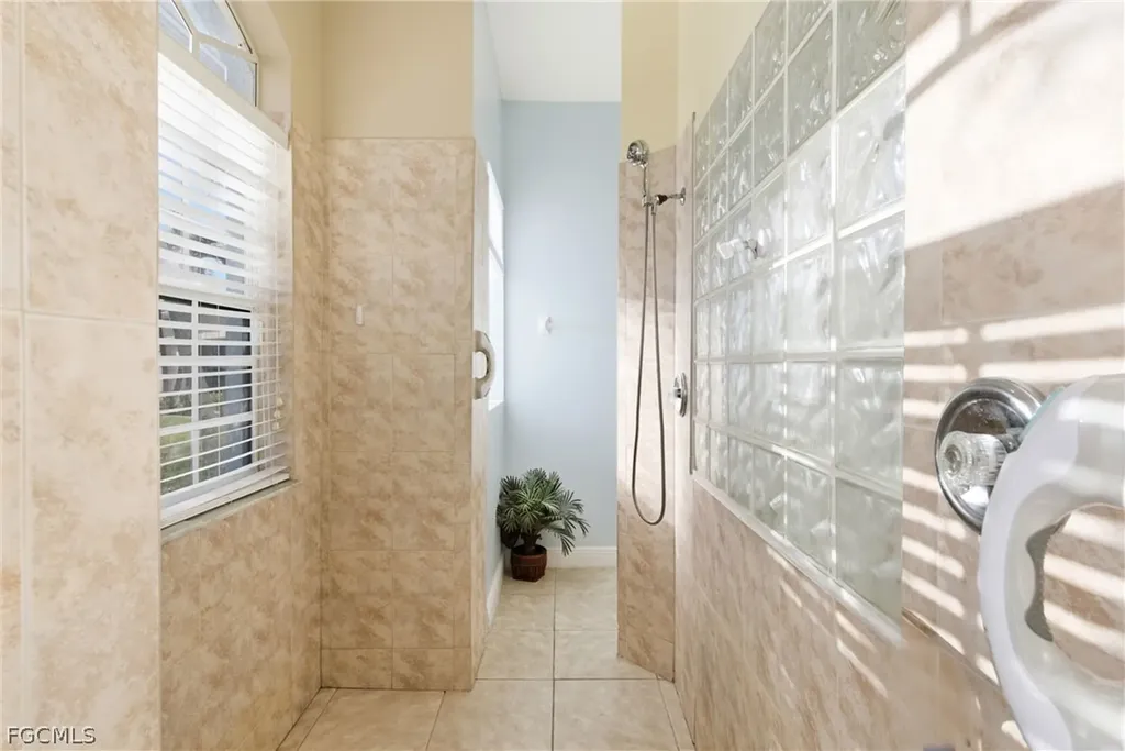 133 NW 33rd Avenue Cape Coral FL 33993