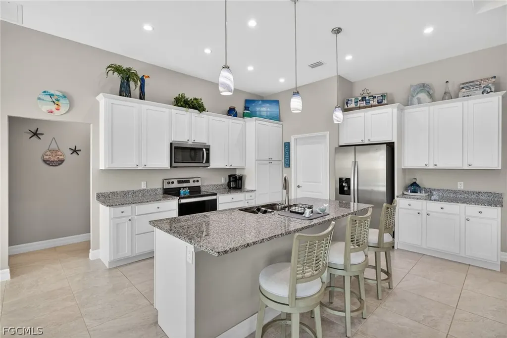 4200 NW 37th Avenue Cape Coral FL 33993