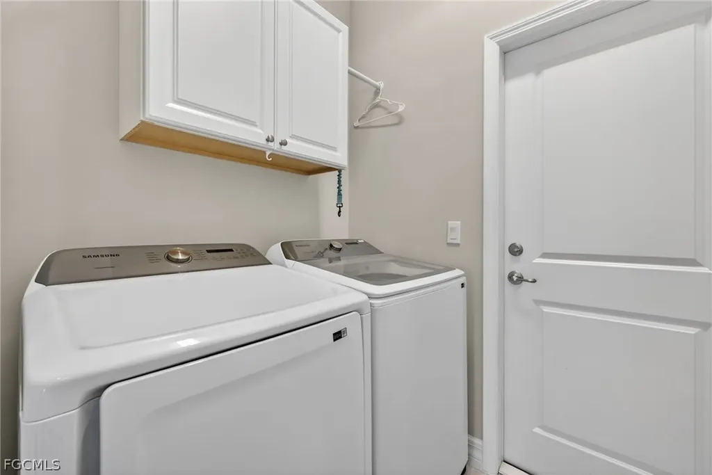 4200 NW 37th Avenue Cape Coral FL 33993