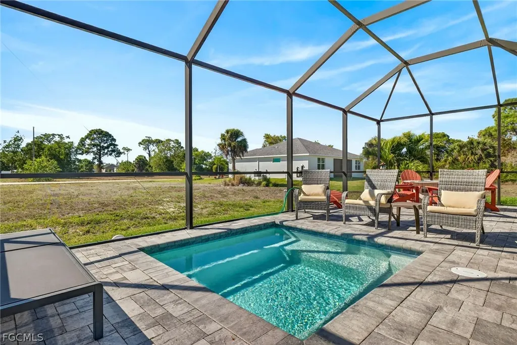 4200 NW 37th Avenue Cape Coral FL 33993