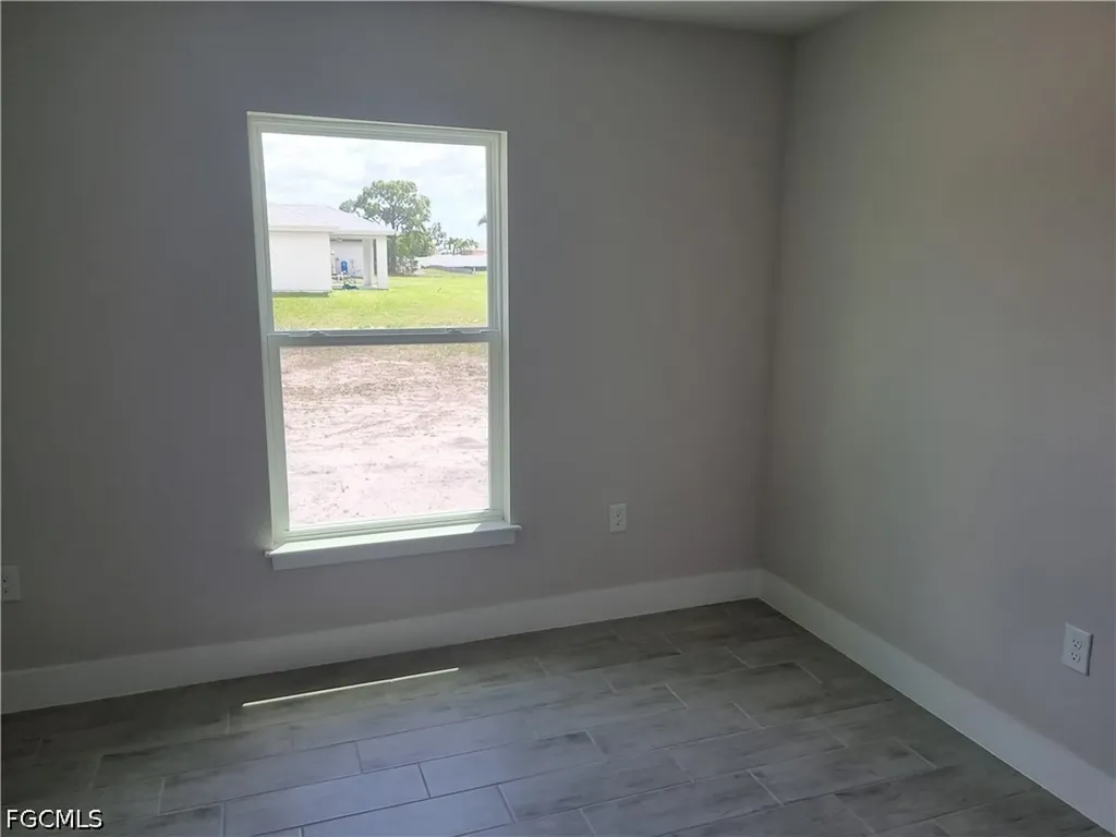 4354 NW 34th Avenue Cape Coral FL 33993