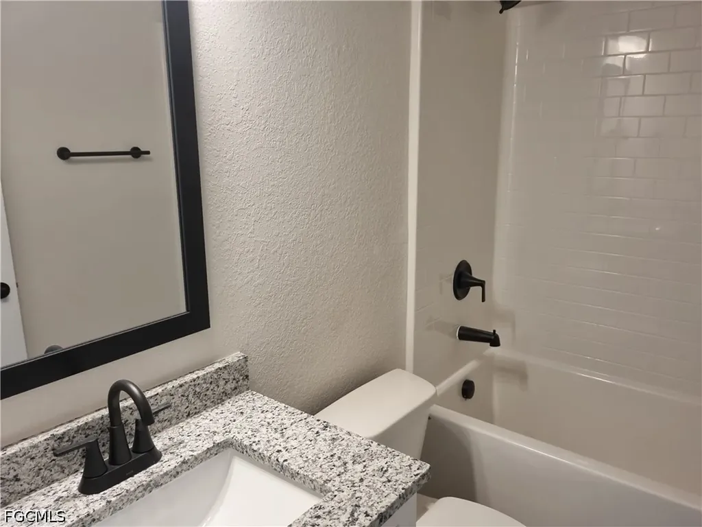 4354 NW 34th Avenue Cape Coral FL 33993