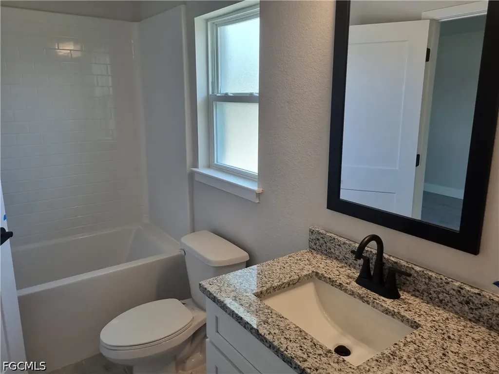 4354 NW 34th Avenue Cape Coral FL 33993