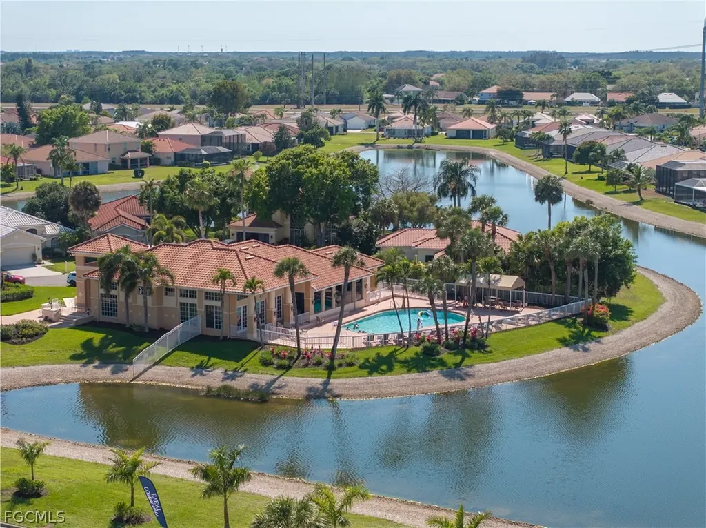 11005 Lakeland Circle Fort Myers FL 33913