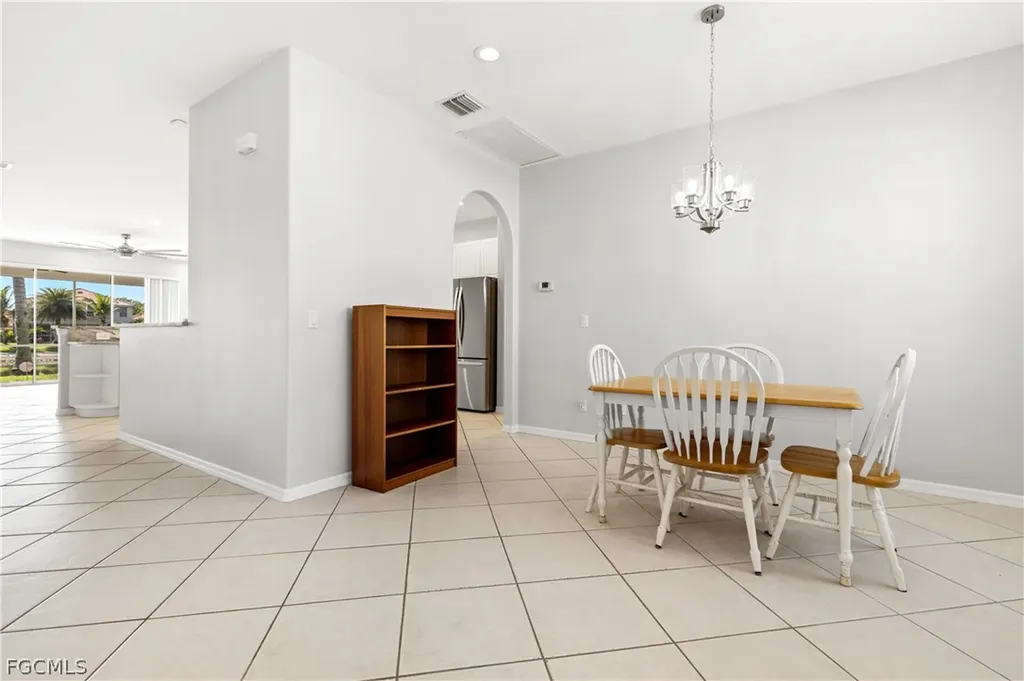 11005 Lakeland Circle Fort Myers FL 33913