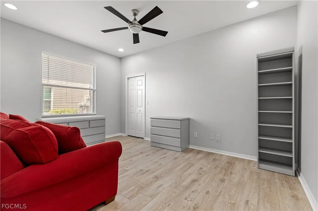 11005 Lakeland Circle Fort Myers FL 33913