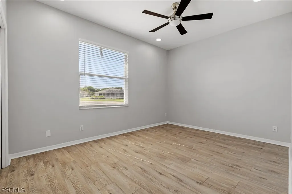 11005 Lakeland Circle Fort Myers FL 33913