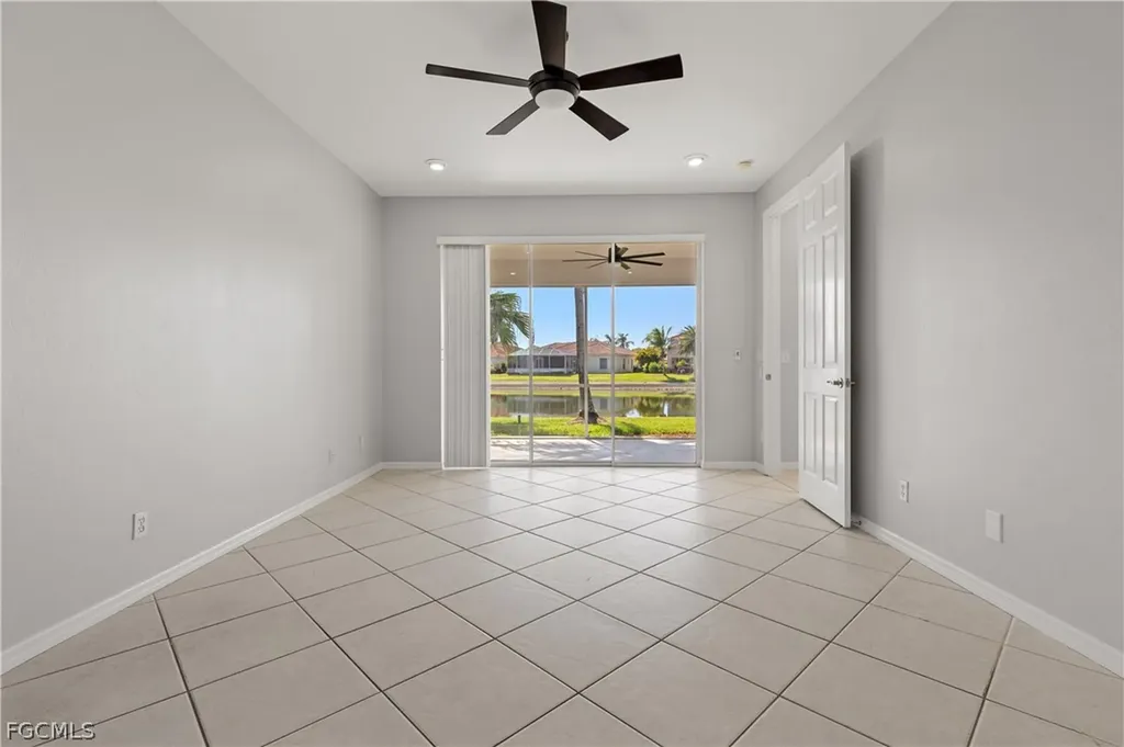 11005 Lakeland Circle Fort Myers FL 33913
