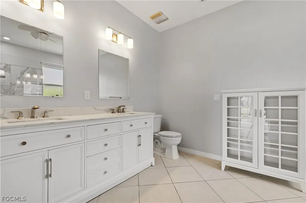 11005 Lakeland Circle Fort Myers FL 33913