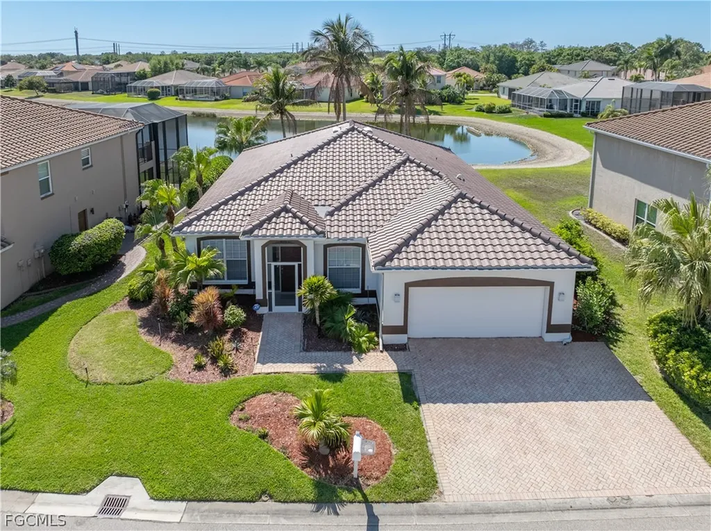 11005 Lakeland Circle Fort Myers FL 33913