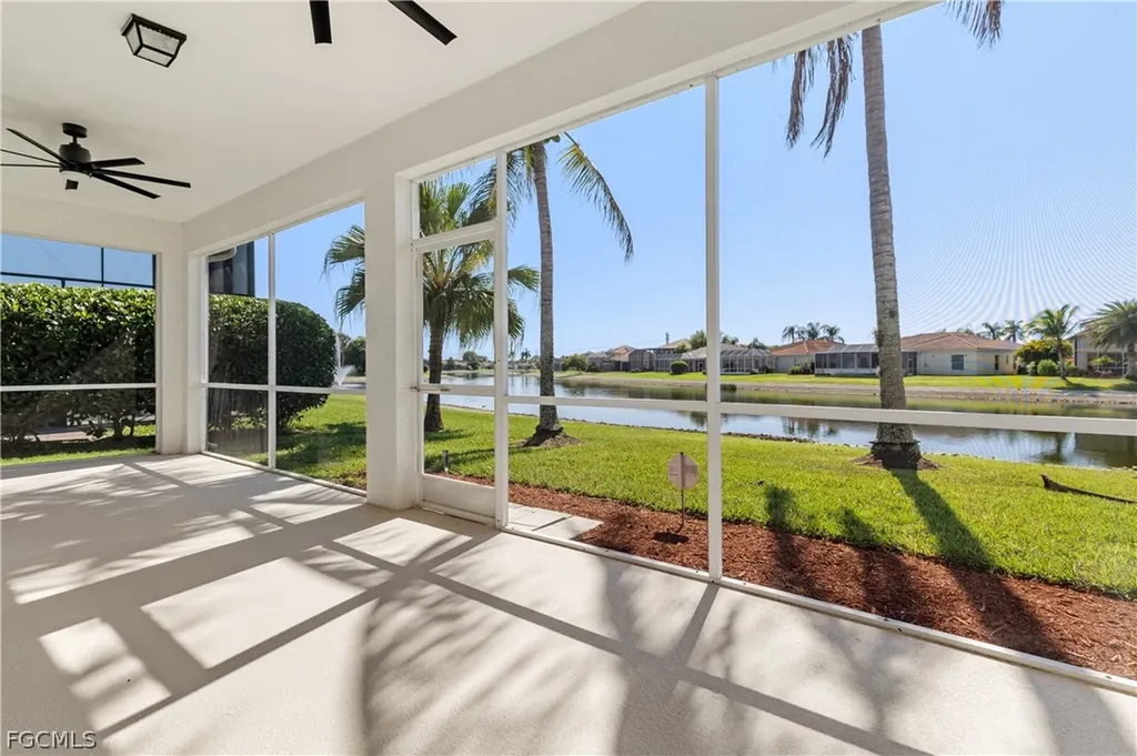 11005 Lakeland Circle Fort Myers FL 33913