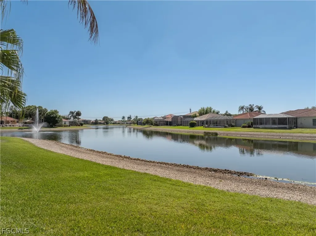 11005 Lakeland Circle Fort Myers FL 33913