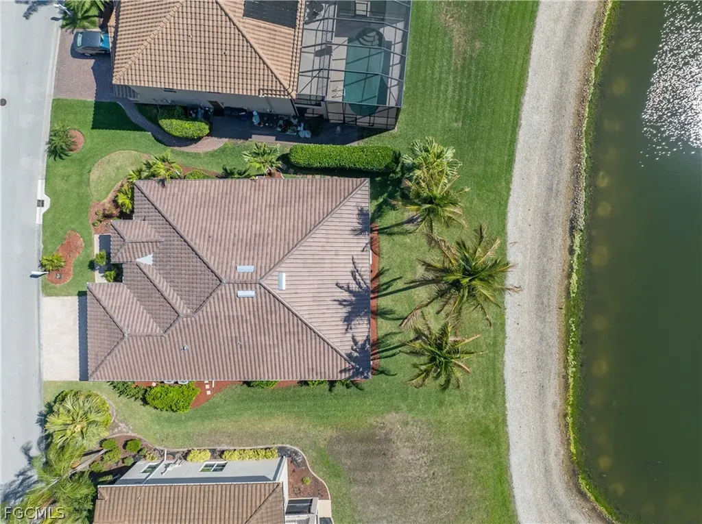 11005 Lakeland Circle Fort Myers FL 33913