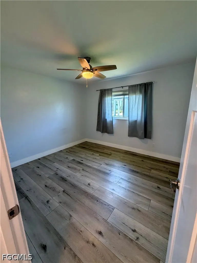 3032 SE Santa Barbara Place Cape Coral FL 33904
