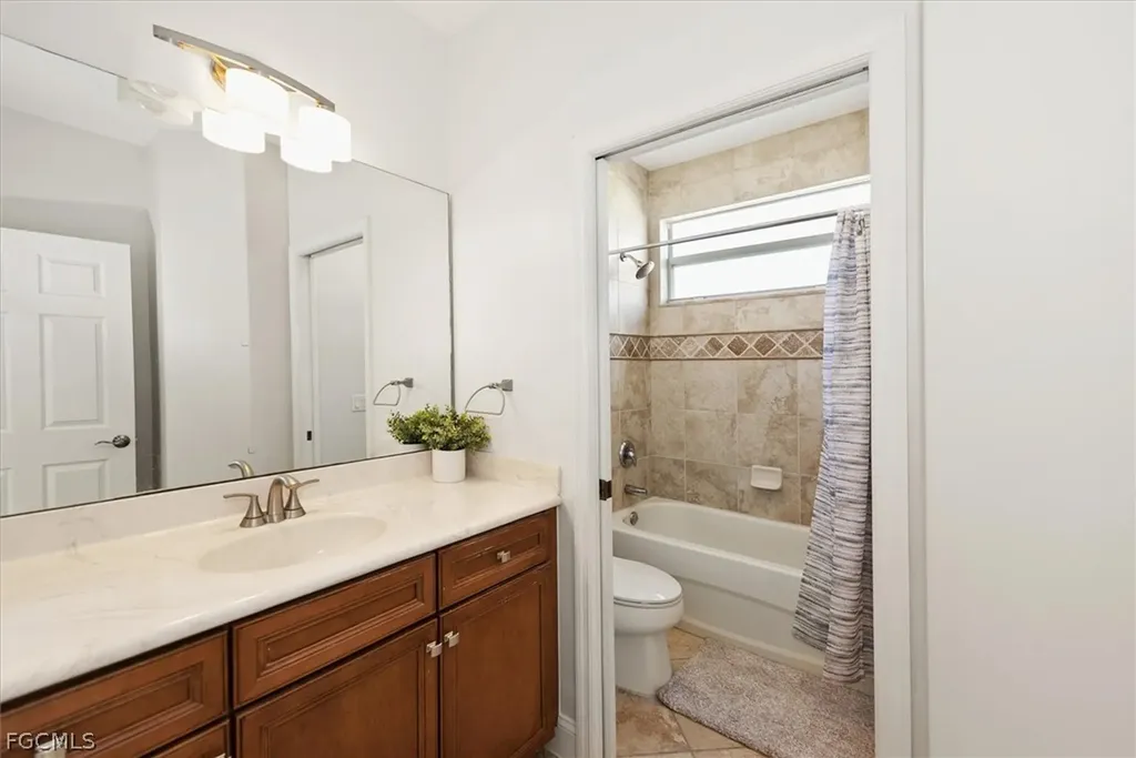 21810 Rainbow Lake Court Estero FL 33928