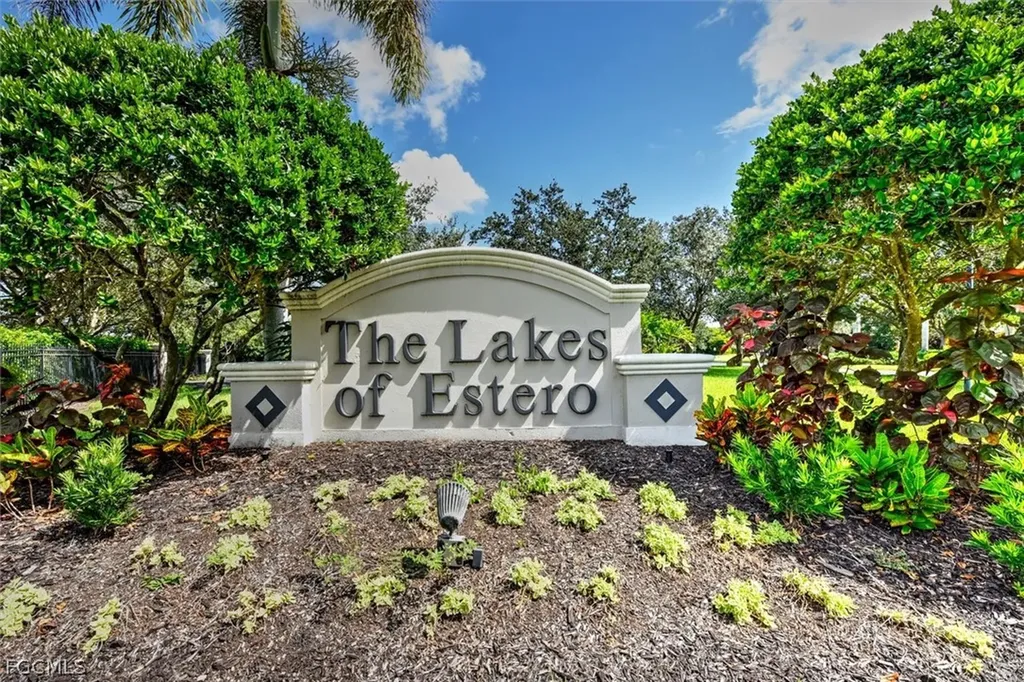 21810 Rainbow Lake Court Estero FL 33928