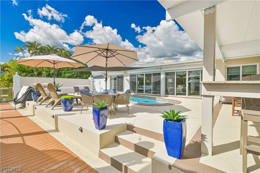 4322 Harbour Lane North Fort Myers FL 33903