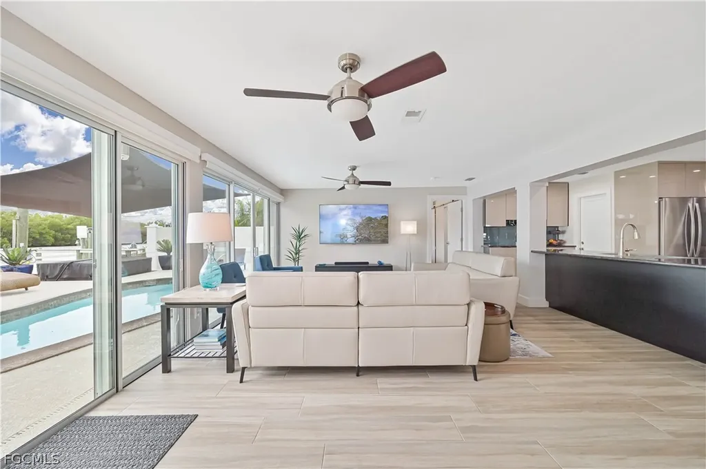 4322 Harbour Lane North Fort Myers FL 33903