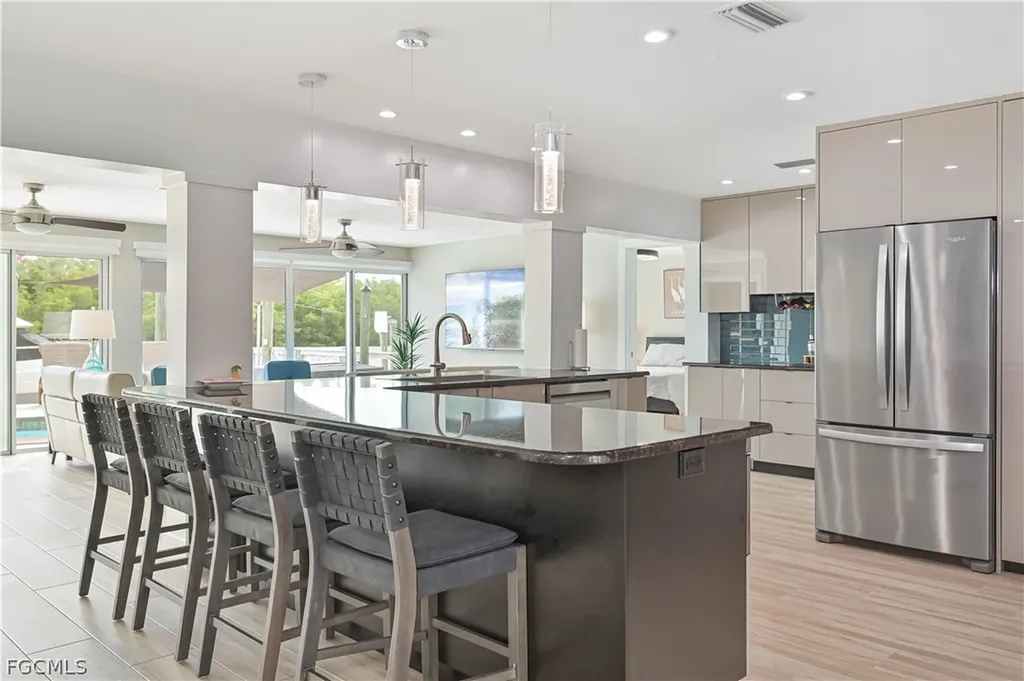4322 Harbour Lane North Fort Myers FL 33903