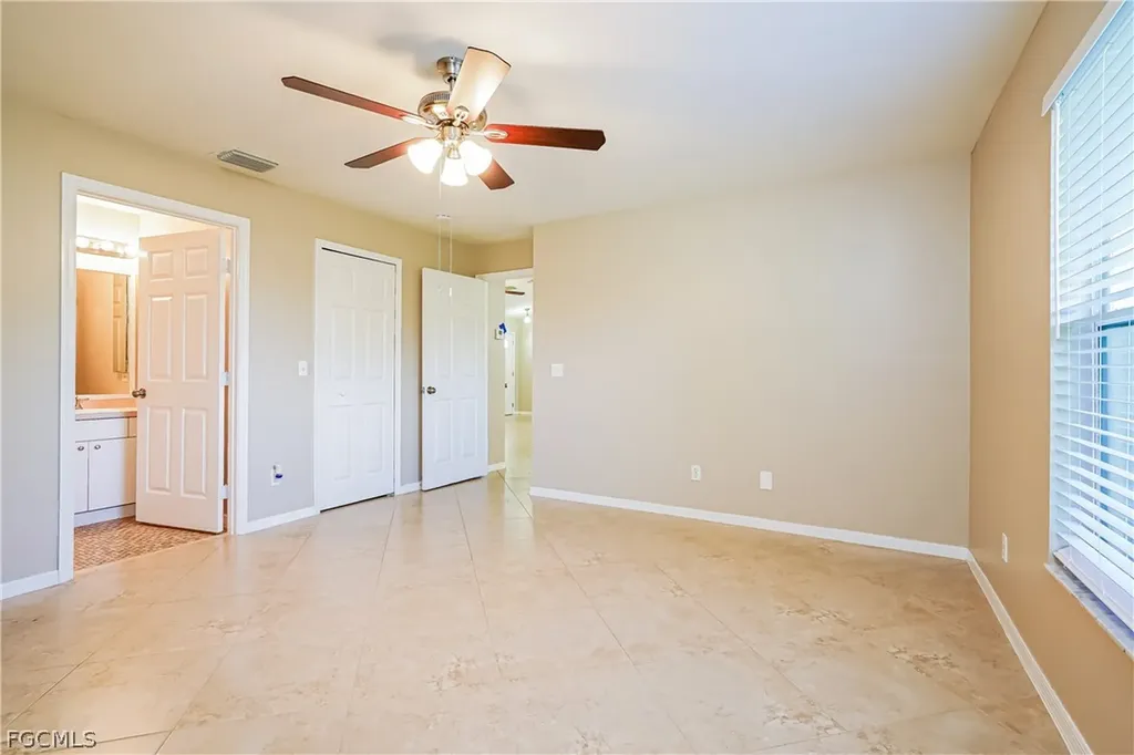 160 SE 27th Terrace Cape Coral FL 33904
