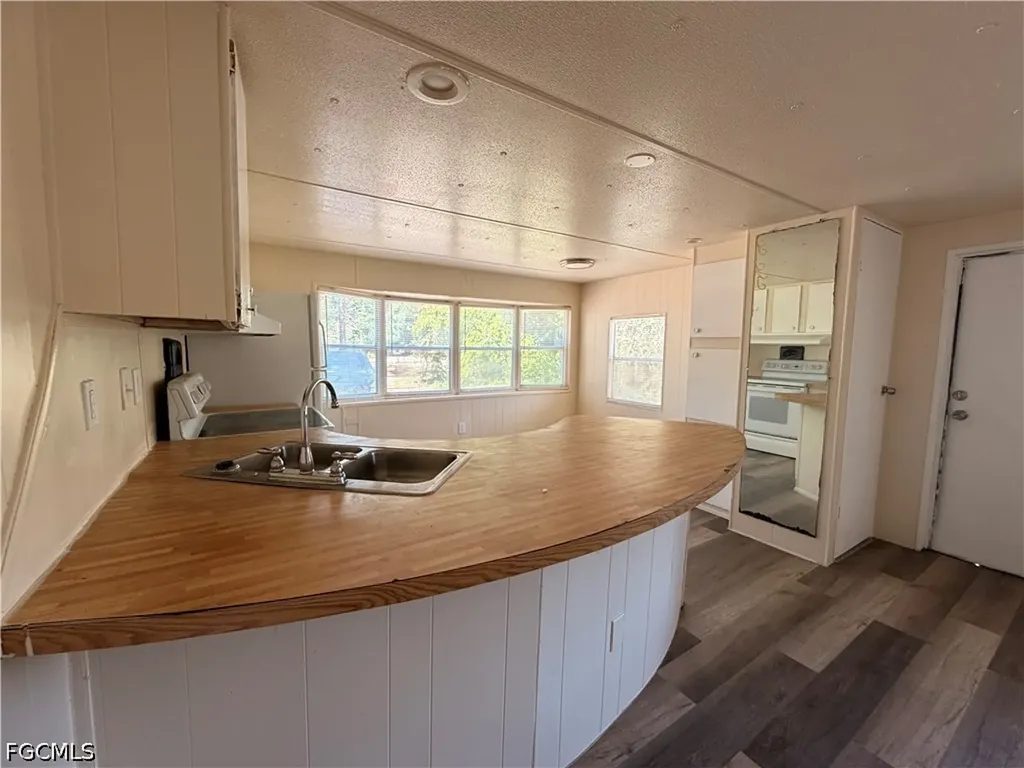 7535 Mcdaniel Drive North Fort Myers FL 33917