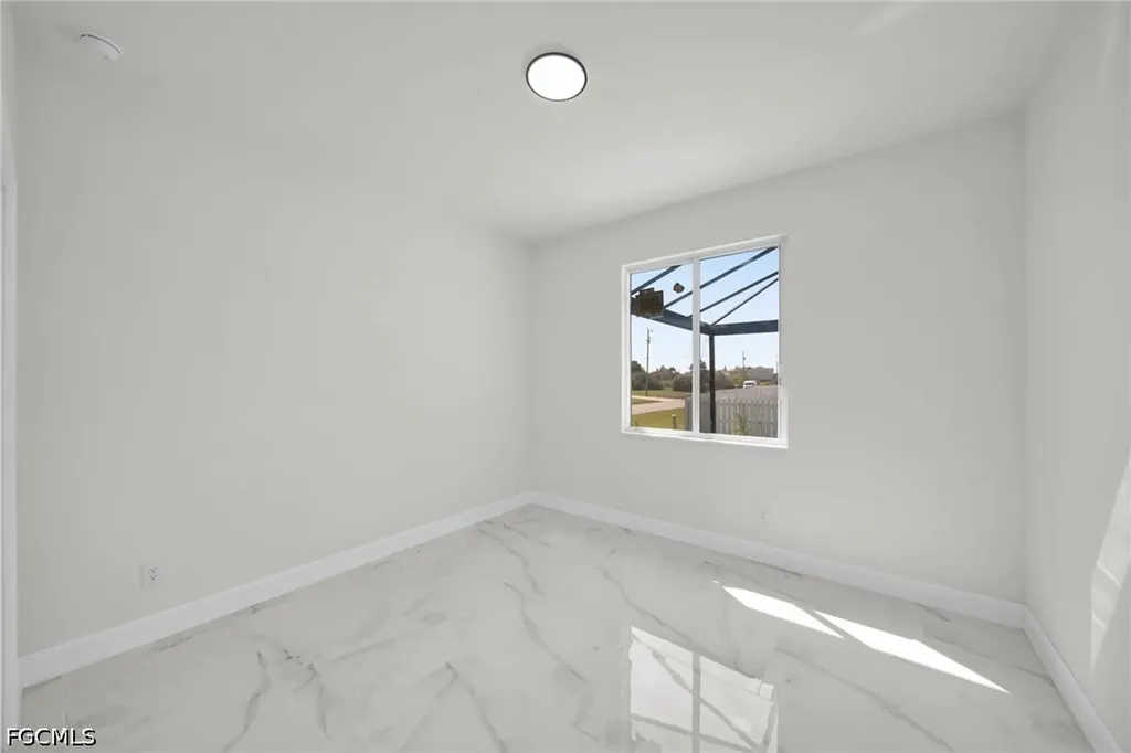 2700 NW 6th Street Cape Coral FL 33993