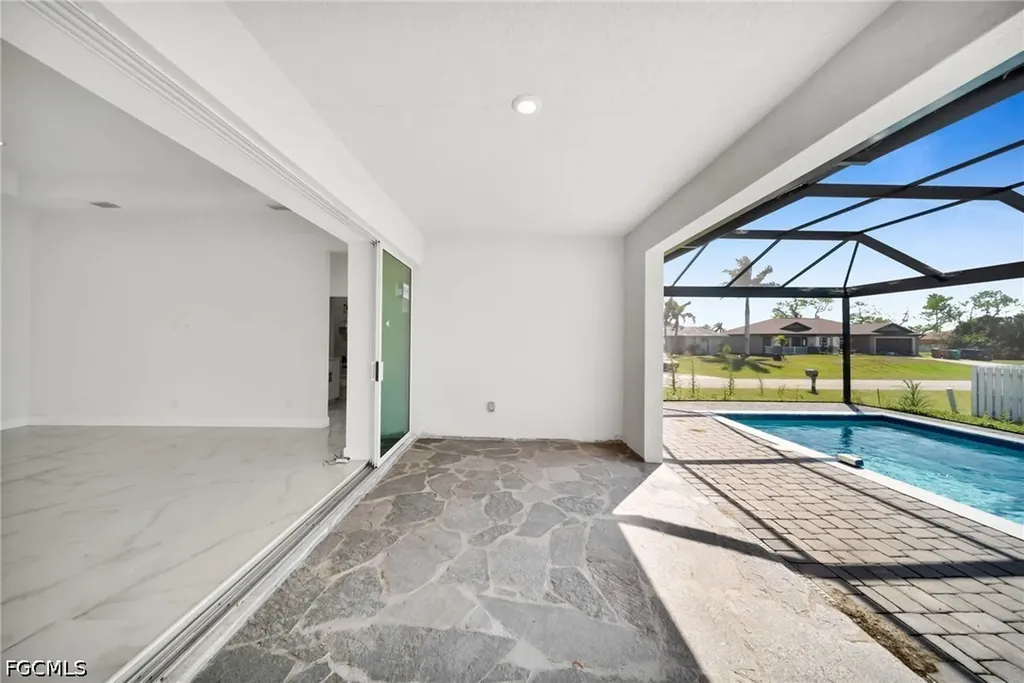 2700 NW 6th Street Cape Coral FL 33993