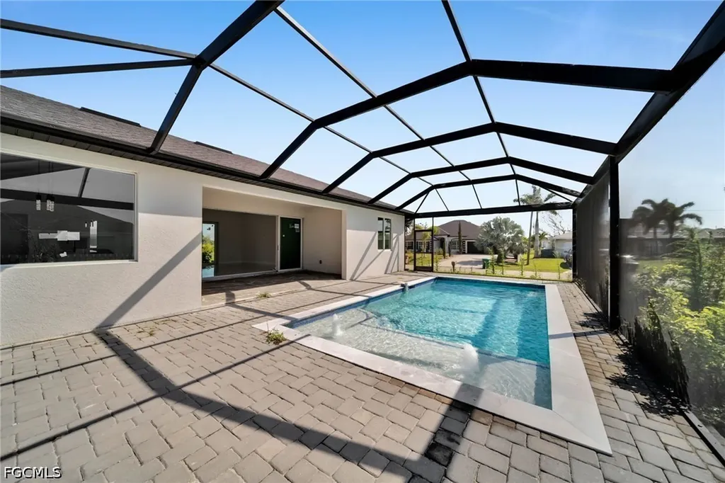 2700 NW 6th Street Cape Coral FL 33993