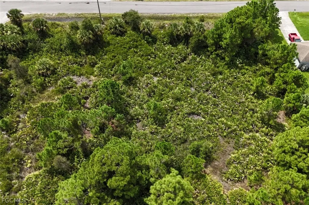 3204 51st Street W Lehigh Acres FL 33971