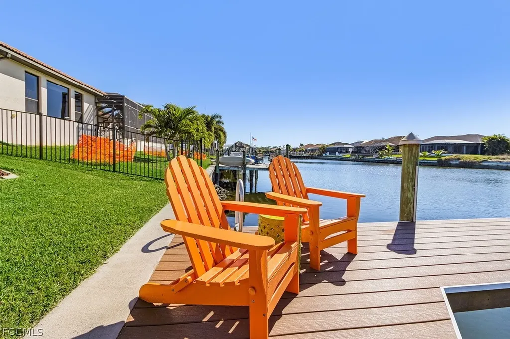 2610 SW 37th Terrace Cape Coral FL 33914