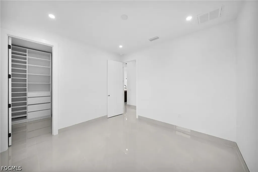 613 Gleason Parkway Cape Coral FL 33914