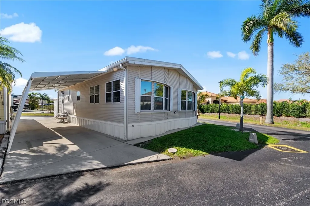 11791 Papershell Drive Fort Myers FL 33908