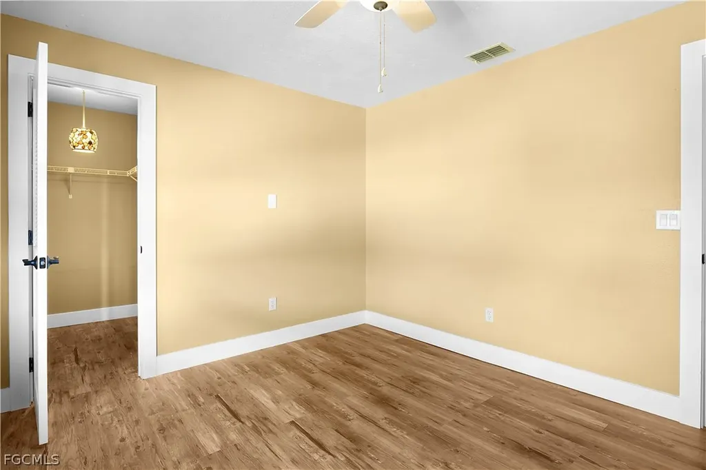 13520 Island Road Fort Myers FL 33905