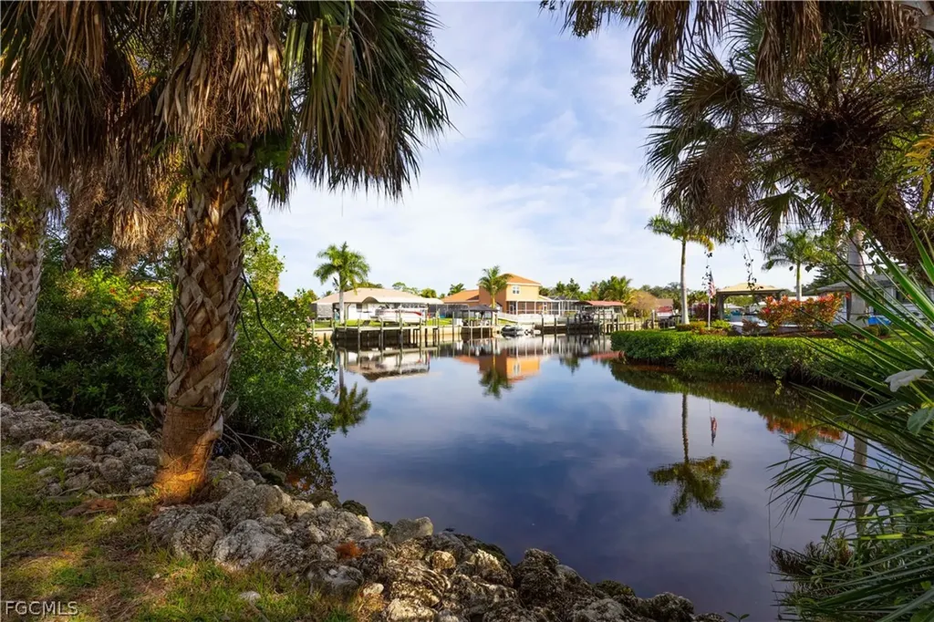 13520 Island Road Fort Myers FL 33905