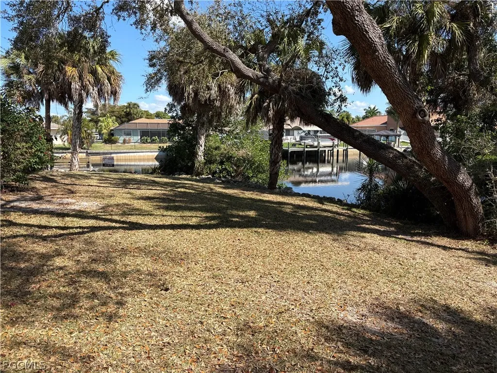 13520 Island Road Fort Myers FL 33905