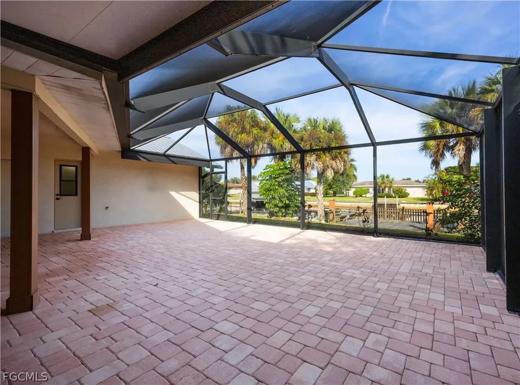 13520 Island Road Fort Myers FL 33905