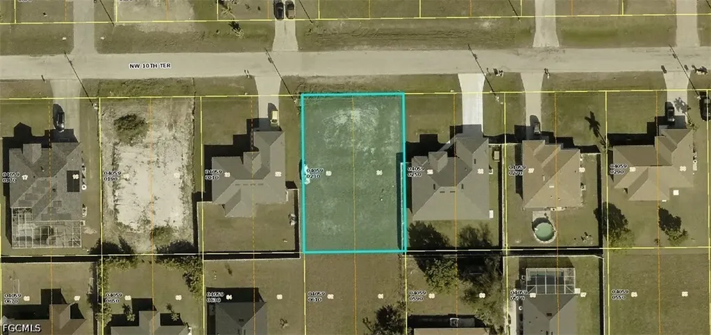 2626 NW 10th Terrace Cape Coral FL 33993