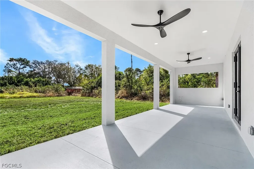 406 Lincoln Avenue Lehigh Acres FL 33972