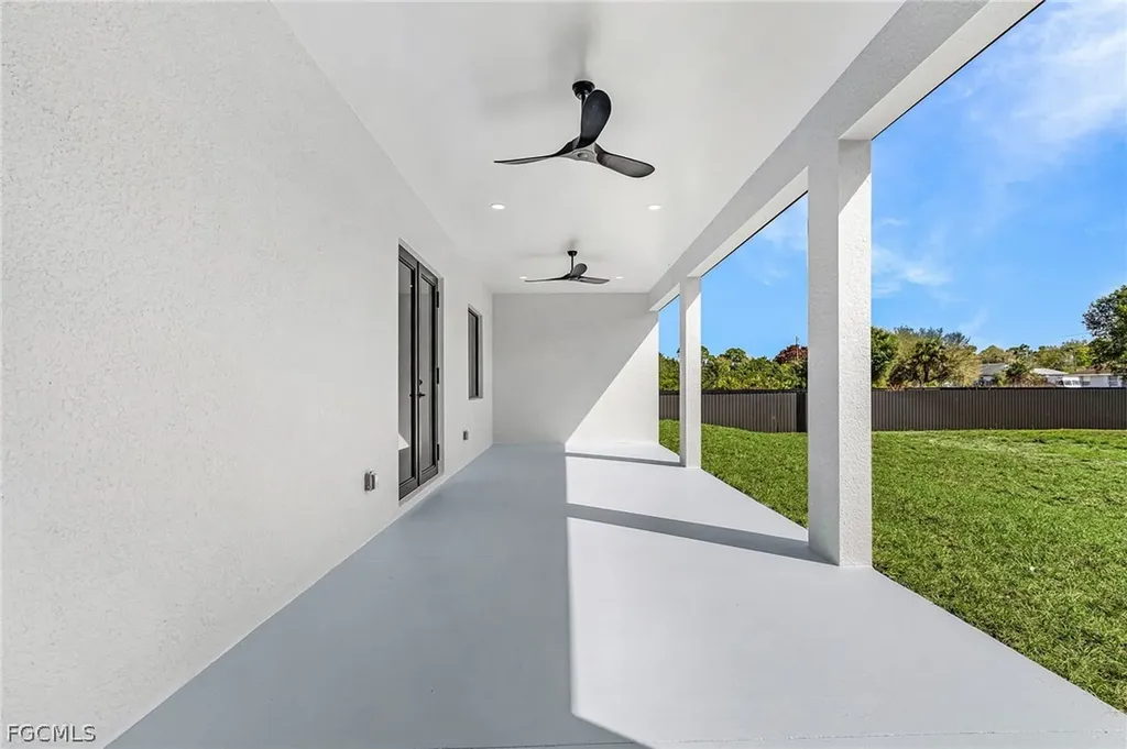 406 Lincoln Avenue Lehigh Acres FL 33972