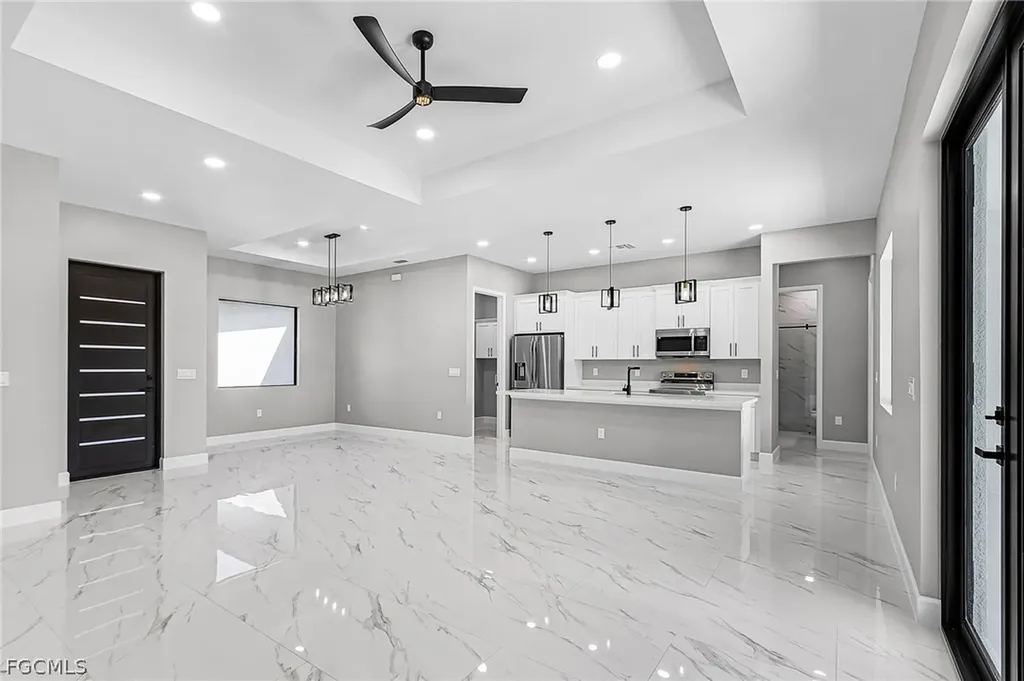 406 Lincoln Avenue Lehigh Acres FL 33972