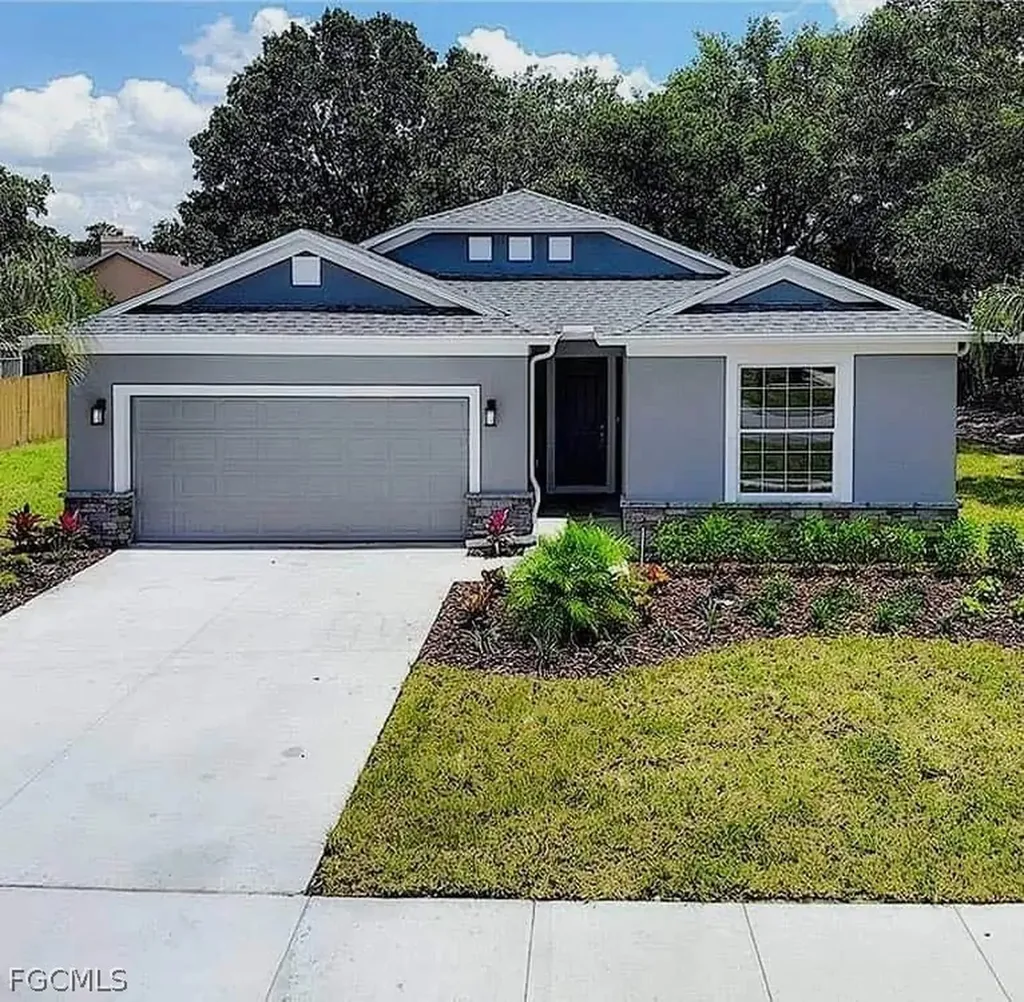 4570 Oakley Road North Port FL 34288