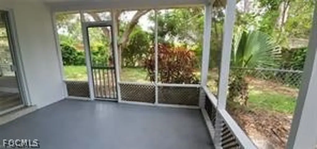 3919 Luverne Street Fort Myers FL 33901